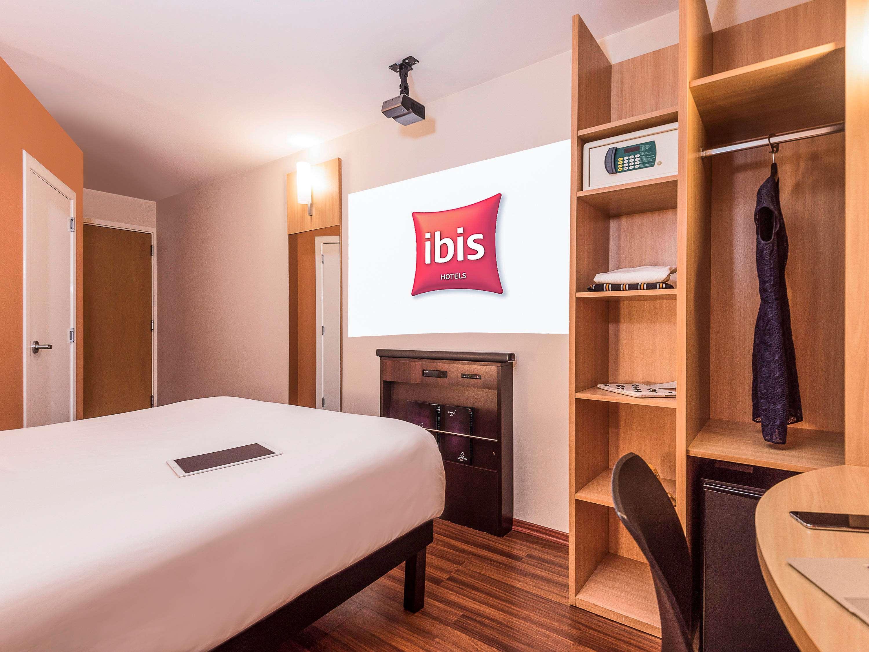 Ibis Santiago Las Condes Экстерьер фото